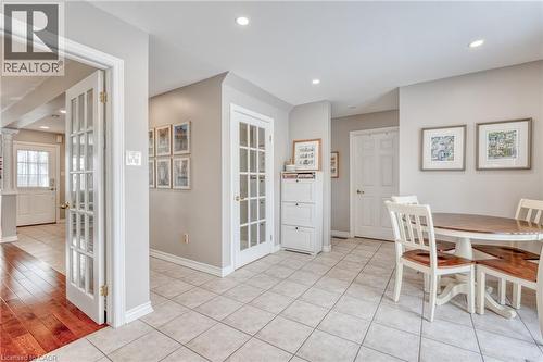 4 Richview Drive, Hamilton, ON - Indoor Photo Showing Dining Room