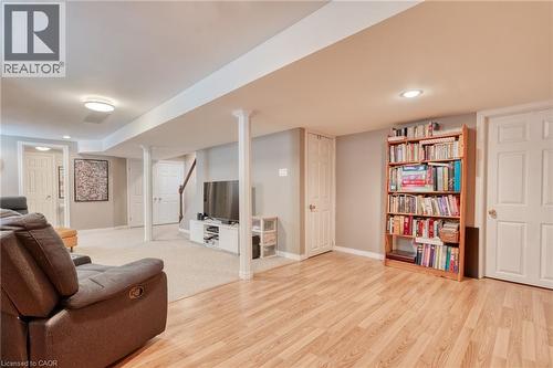 4 Richview Drive, Hamilton, ON - Indoor