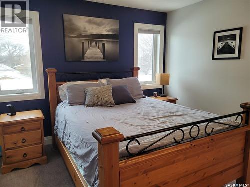 1229 2Nd Avenue N, Saskatoon, SK - Indoor Photo Showing Bedroom