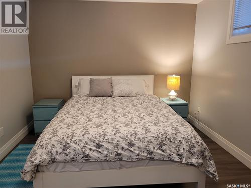 1229 2Nd Avenue N, Saskatoon, SK - Indoor Photo Showing Bedroom