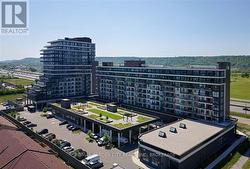 560 NORTH SERVICE ROAD  Grimsby (Grimsby Beach), ON L3M 0G1