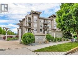 567 Yates Road Unit# 305 Kelowna, BC V1V 2V3