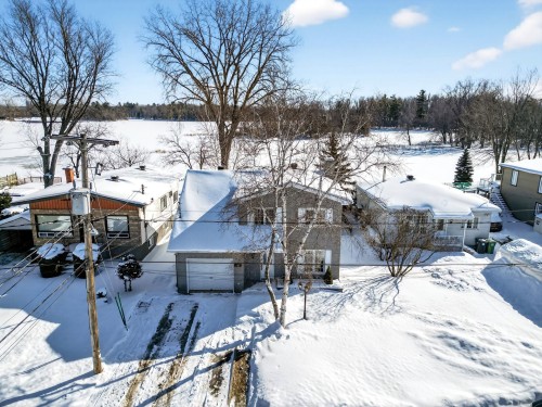 20 Rue Gilles  Boisbriand, QC J7G 1E7