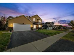 165 Erinvale DR  Moncton, NB E1A 5S8