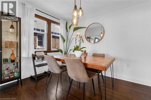 177 Houghton Avenue S, Hamilton, ON - Indoor Photo Showing Dining Room