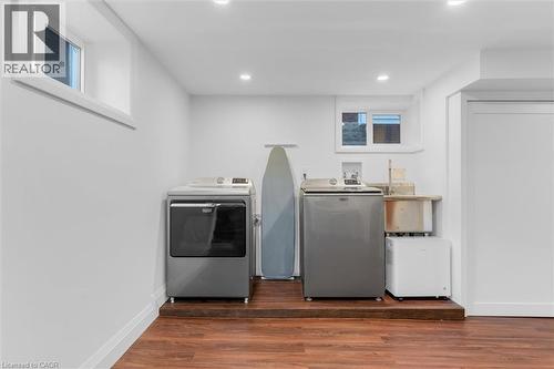 177 Houghton Avenue S, Hamilton, ON - Indoor Photo Showing Laundry Room
