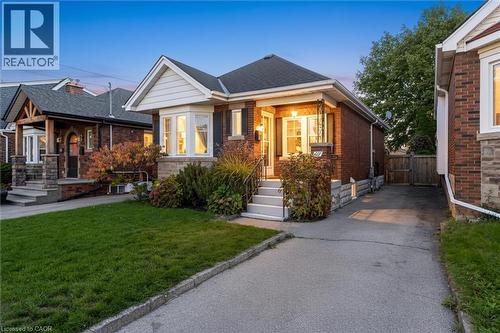 177 Houghton Avenue S, Hamilton, ON - Outdoor With Facade