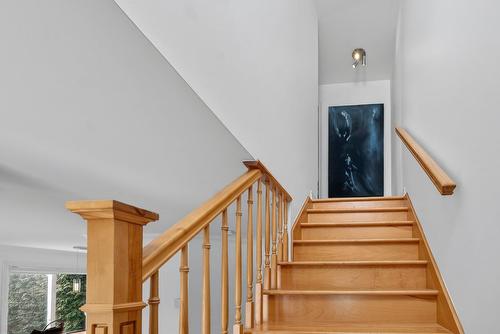 Escalier - 522 Rue Lesage, Chambly, QC - Indoor Photo Showing Other Room