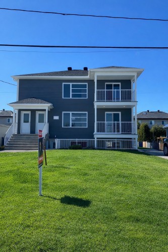 Façade - 520 Rue St-Armand, Beauharnois, QC - Outdoor