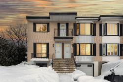 905  - 909 Rue Fréchette  Longueuil (Le Vieux-Longueuil), QC J4J 1G6