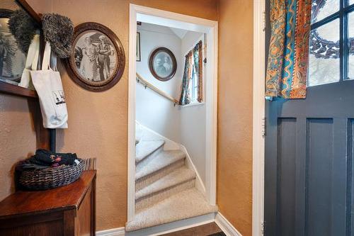 16 Linden Ave, Winnipeg, MB 