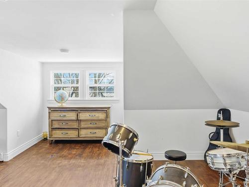 722 Highway 1, Hebron, NS 