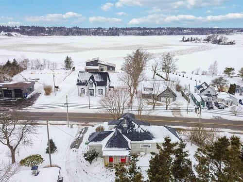 722 Highway 1, Hebron, NS 