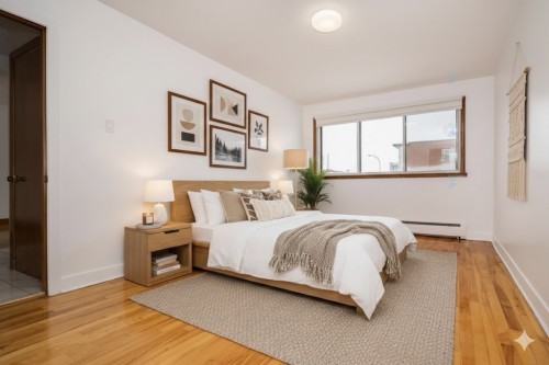 Chambre à coucher principale - 8502 Rue Chauveau, Montréal (Saint-Léonard), QC - Indoor Photo Showing Bedroom
