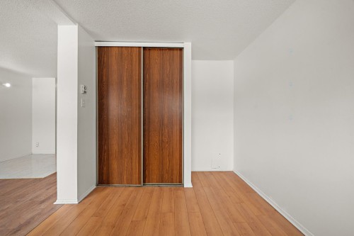 Bedroom - 106C-11750 Boul. De Pierrefonds, Montréal (Pierrefonds-Roxboro), QC - Indoor Photo Showing Other Room