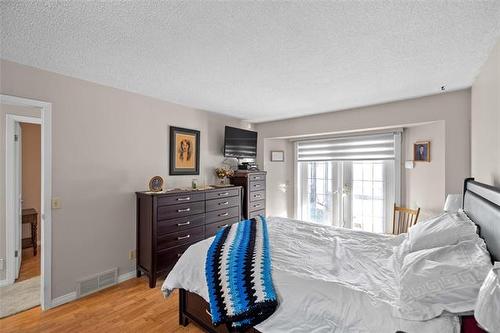 134 Nutley Cir, Winnipeg, MB 