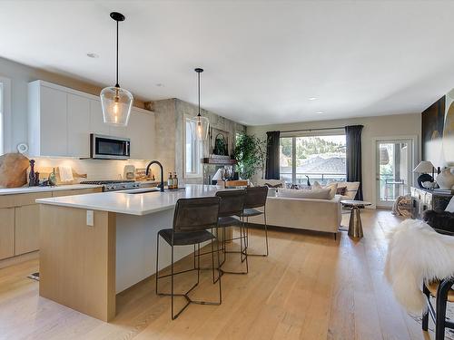 5-1349 Rocky Point Drive  Kelowna, BC V1V 0B5