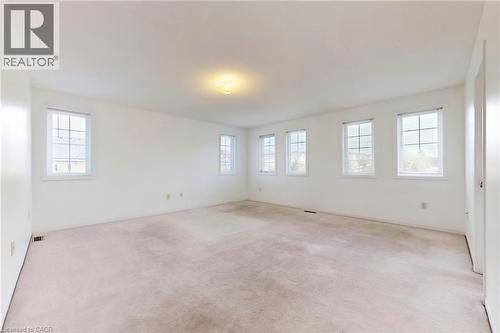 6509 Valiant Heights, Mississauga, ON - Indoor Photo Showing Other Room