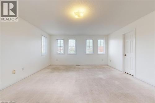 6509 Valiant Heights, Mississauga, ON - Indoor Photo Showing Other Room