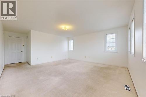 6509 Valiant Heights, Mississauga, ON - Indoor Photo Showing Other Room