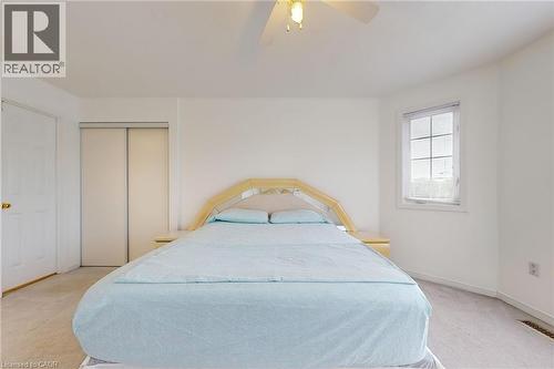 6509 Valiant Heights, Mississauga, ON - Indoor Photo Showing Bedroom