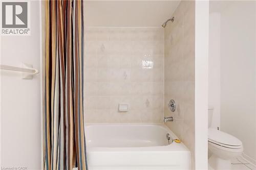 6509 Valiant Heights, Mississauga, ON - Indoor Photo Showing Bathroom