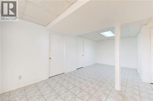 6509 Valiant Heights, Mississauga, ON - Indoor Photo Showing Other Room