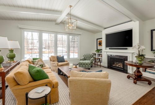 Salle familiale - 41 Rue Lakeshore, Beaconsfield, QC - Indoor Photo Showing Living Room With Fireplace