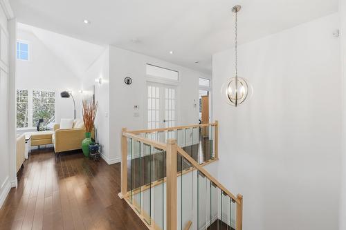 Vue d'ensemble - 1377 Ch. Gémont, Saint-Adolphe-D'Howard, QC - Indoor Photo Showing Other Room