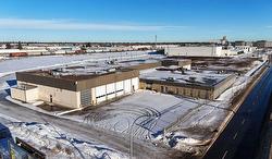 14360 14360, 13940  Yellowhead Trail NW  Edmonton, AB T5L 3C2