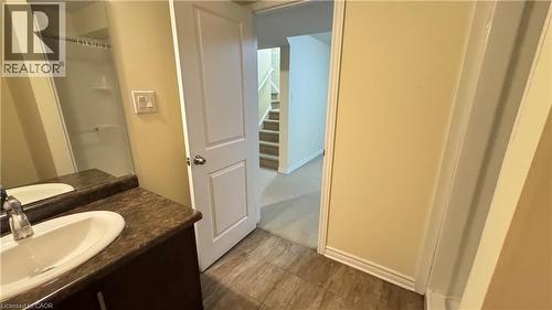 1357 Michael Circle, London, ON - Indoor Photo Showing Bathroom