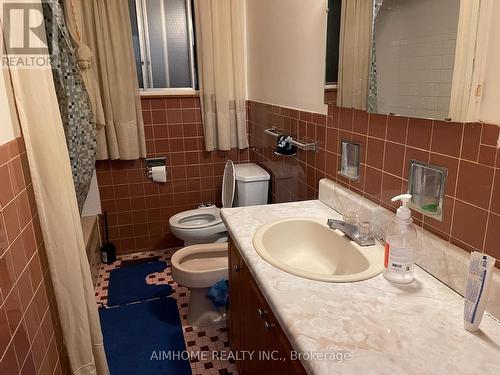 170 Gracefield Avenue, Toronto, ON - Indoor Photo Showing Bathroom