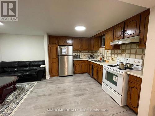 170 Gracefield Avenue, Toronto, ON - Indoor Photo Showing Kitchen With Double Sink