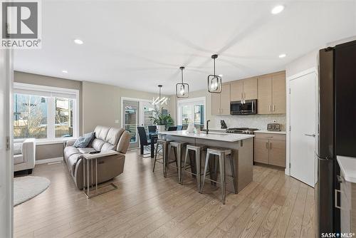 222 Newton Link, Saskatoon, SK - Indoor