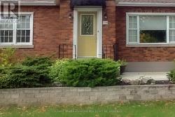 SUMMER FRONT HOUSE - 