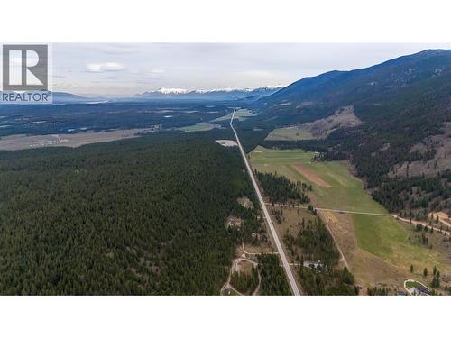 4165 93 Highway, Grasmere, BC - Outdoor With View
