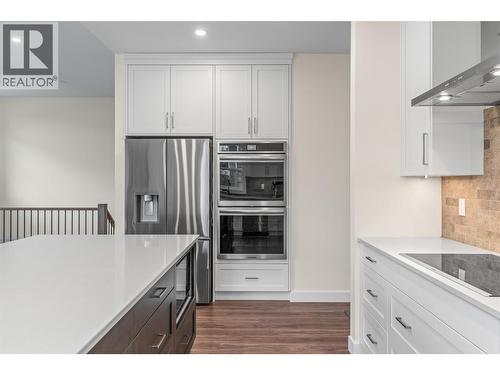 8909 Cherry Lane, Coldstream, BC - Indoor Photo Showing Kitchen With Upgraded Kitchen