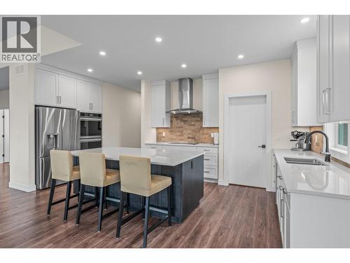 8909 Cherry Lane, Coldstream, BC - Indoor