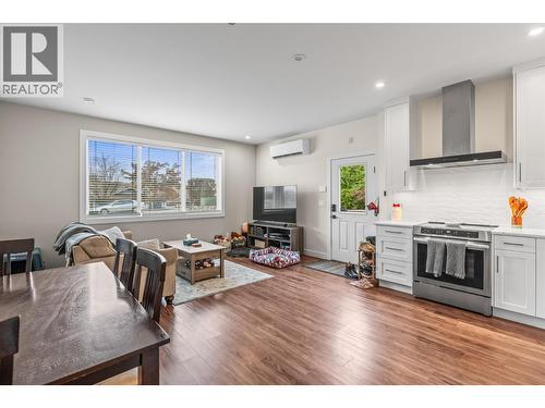 8909 Cherry Lane, Coldstream, BC - Indoor