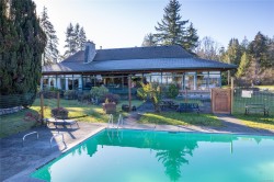 160 Kopina Dr  Bowser, BC V0R 1G0