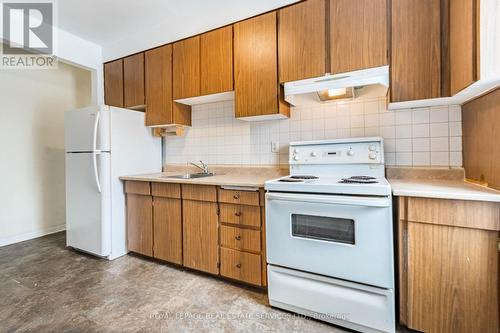 Second Floor Apartment 3 - 1160 Dufferin Street, Toronto, ON - Indoor Photo Showing Kitchen
