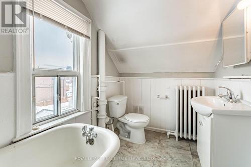 3rd Floor Apt 3 - 1160 Dufferin Street, Toronto, ON - Indoor Photo Showing Bathroom