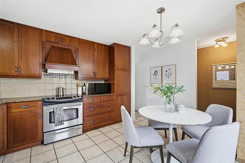 3 Golden Willow Crescent, Winnipeg, MB - Indoor Photo Showing Dining Room