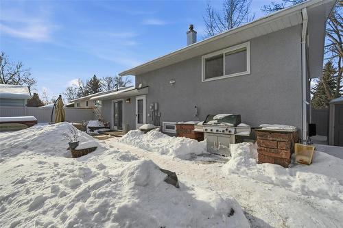 3 Golden Willow Crescent, Winnipeg, MB - Outdoor With Exterior