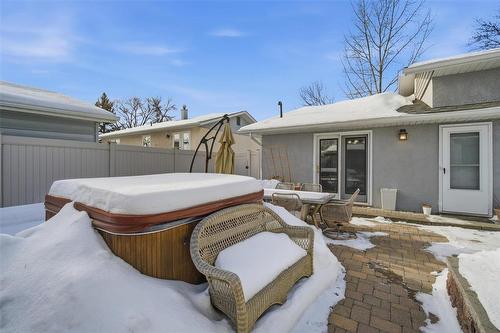 3 Golden Willow Crescent, Winnipeg, MB - Outdoor