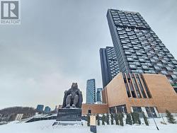 917 - 1 QUARRINGTON LANE  Toronto, ON M3C 0S4