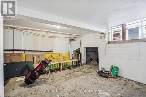 839-841 Gerrard Street E, Toronto, ON 