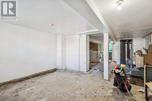 839-841 Gerrard Street E, Toronto, ON 