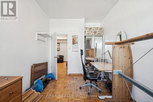 839-841 Gerrard Street E, Toronto, ON 