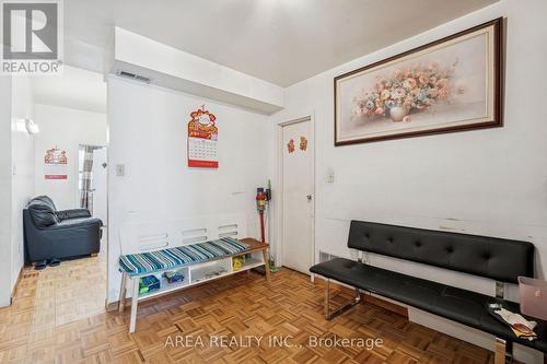 839-841 Gerrard Street E, Toronto, ON 